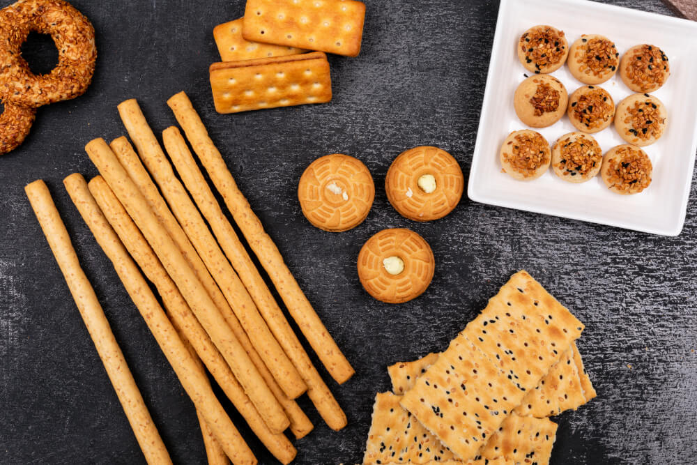 Best Crackers for Charcuterie Board